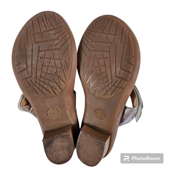 Mephisto Double Strap Gold Metallic Leather Sandals With Heels EU 41 / U… - Picture 9 of 9